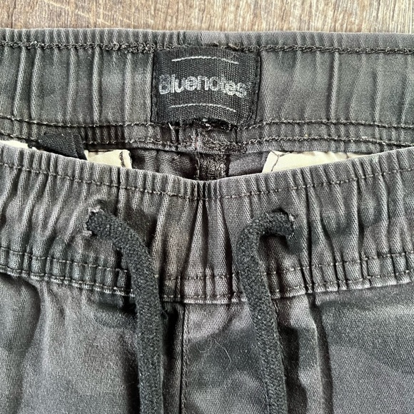 Bluenotes Grey Camo Khaki Pants - Picture 2 of 3